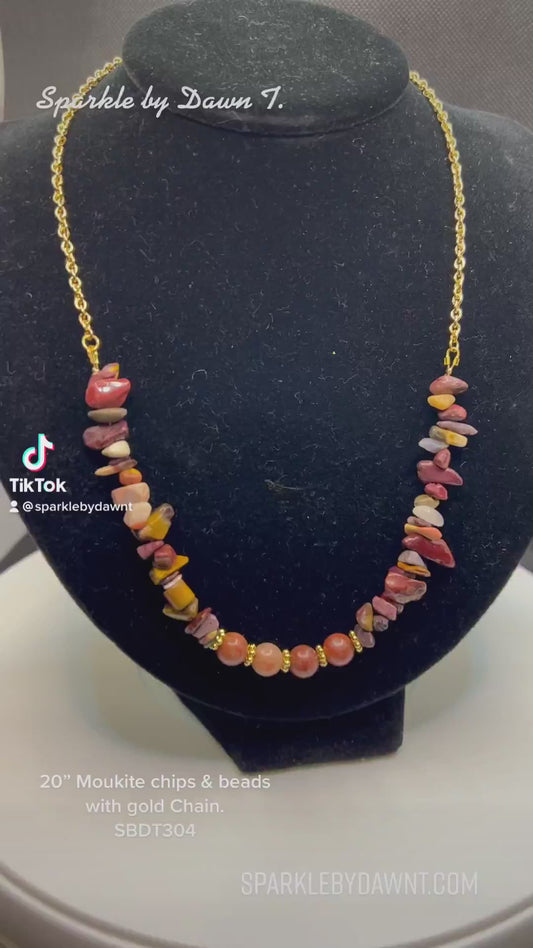 Moukite Chips and beaded necklace with golden chain