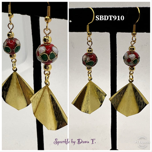 Red, White, Green and Gold Floral Bead with Gold Metal Fan Earrings