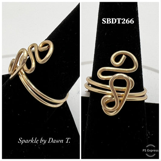 Gold Double-layered swirl ring