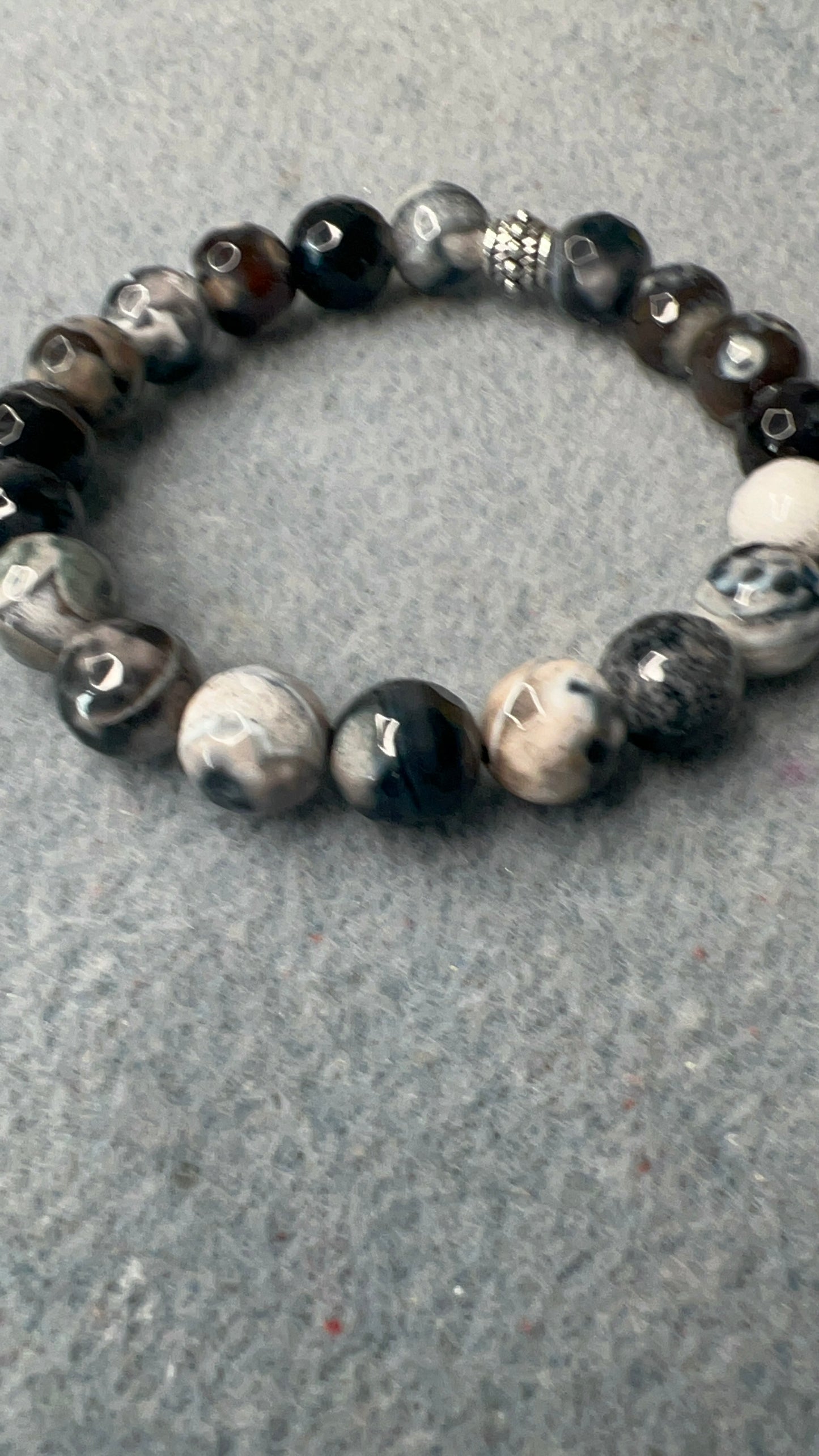 Black and White Agate Stretch Bracelet