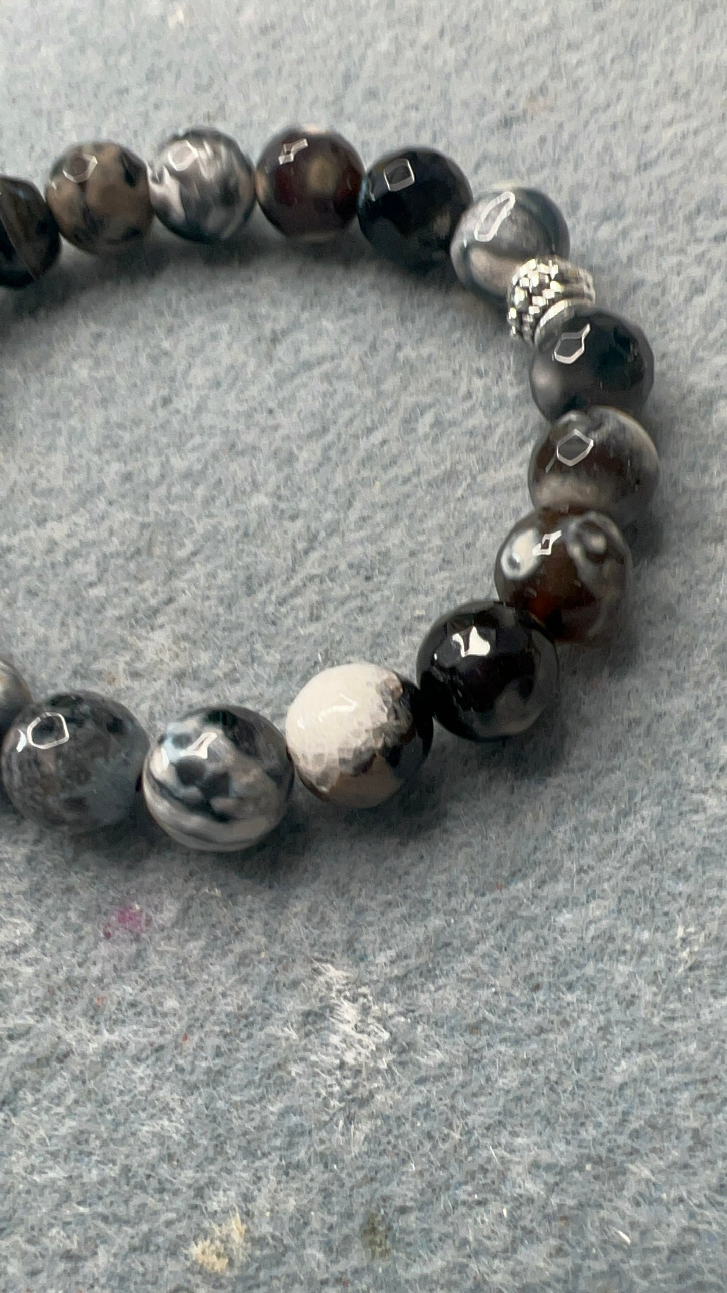 Black and White Agate Stretch Bracelet