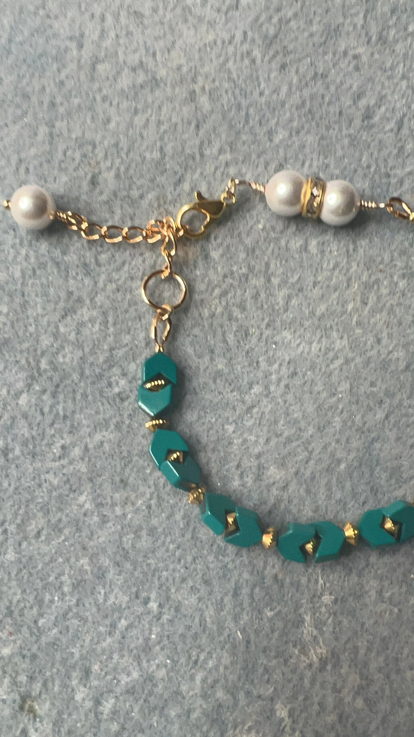 Teal Hematite Chevrons with Gold and Pearl Bracelet