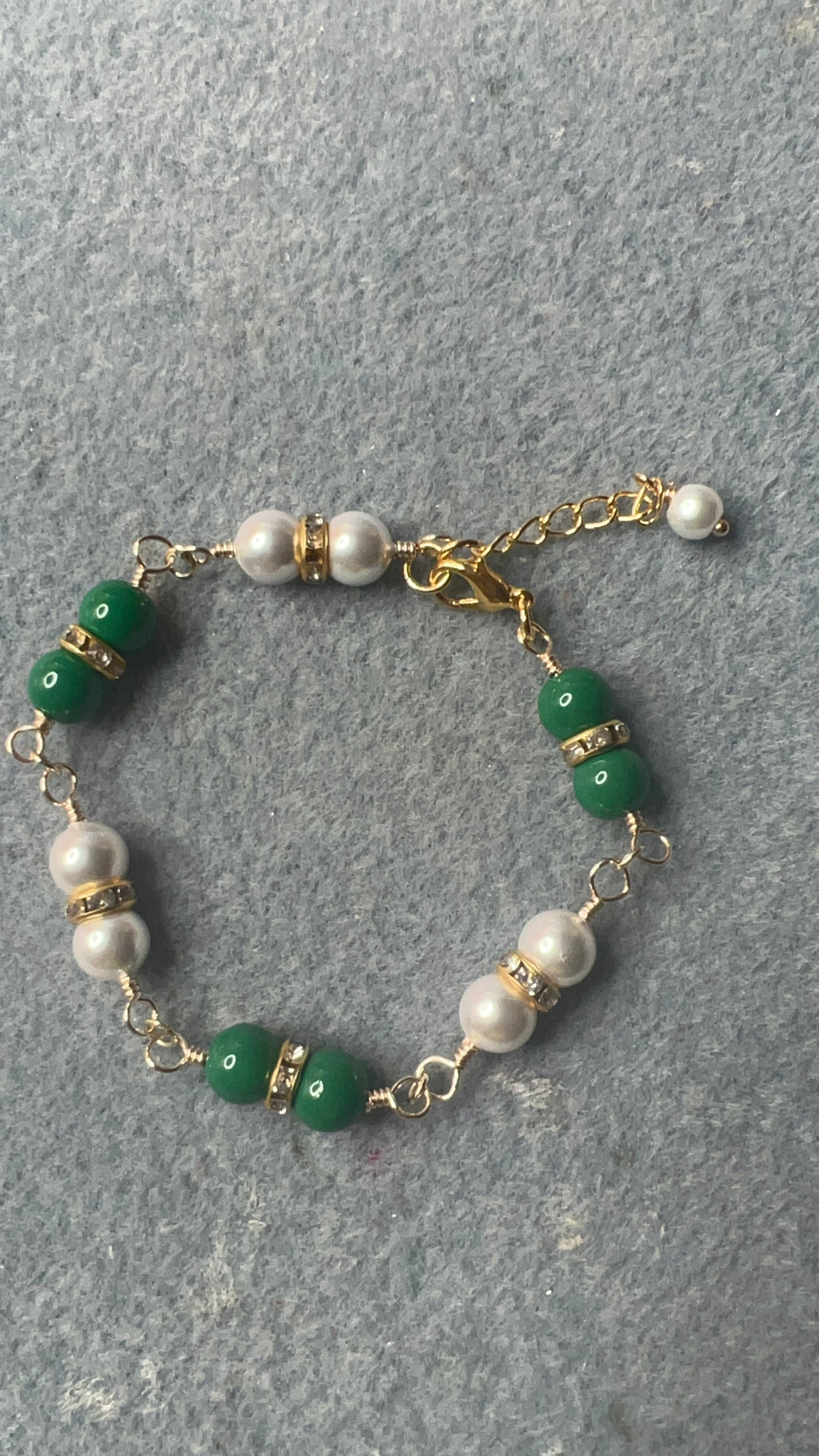 Green Pearl and White Pearl with bling, bracelet