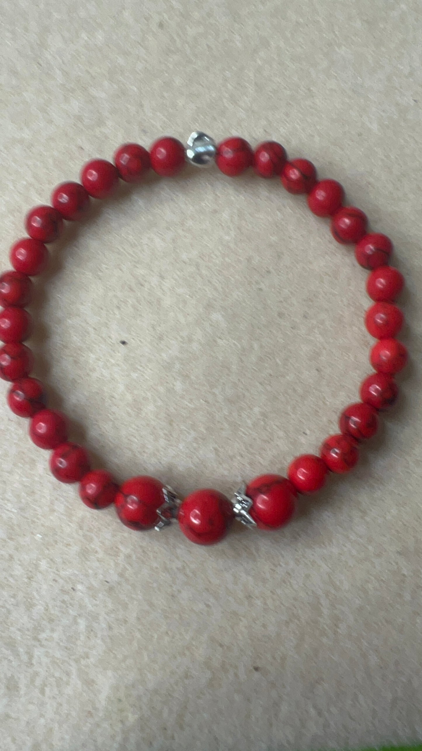 Small Red Howlite with Silver Star Spacer Stretch Bracelet