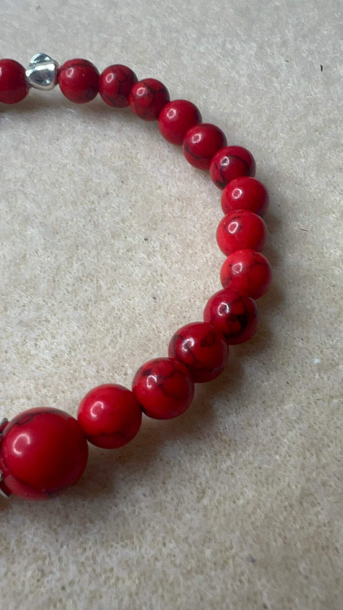 Small Red Howlite with Silver Star Spacer Stretch Bracelet