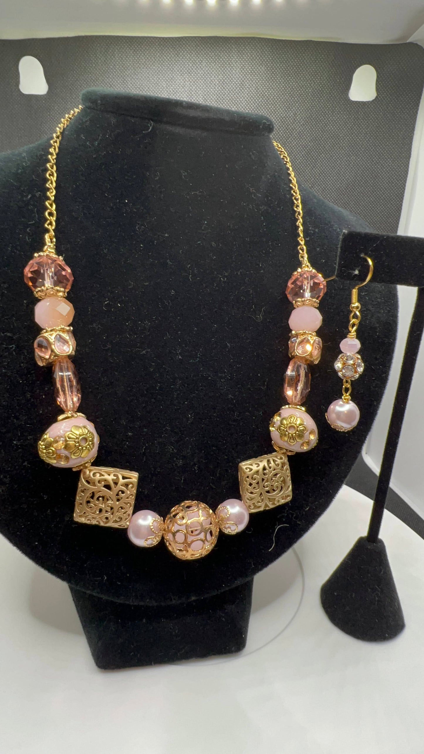 Pink caged crystal beads necklace with magnetic clasp, earrings and bracelet