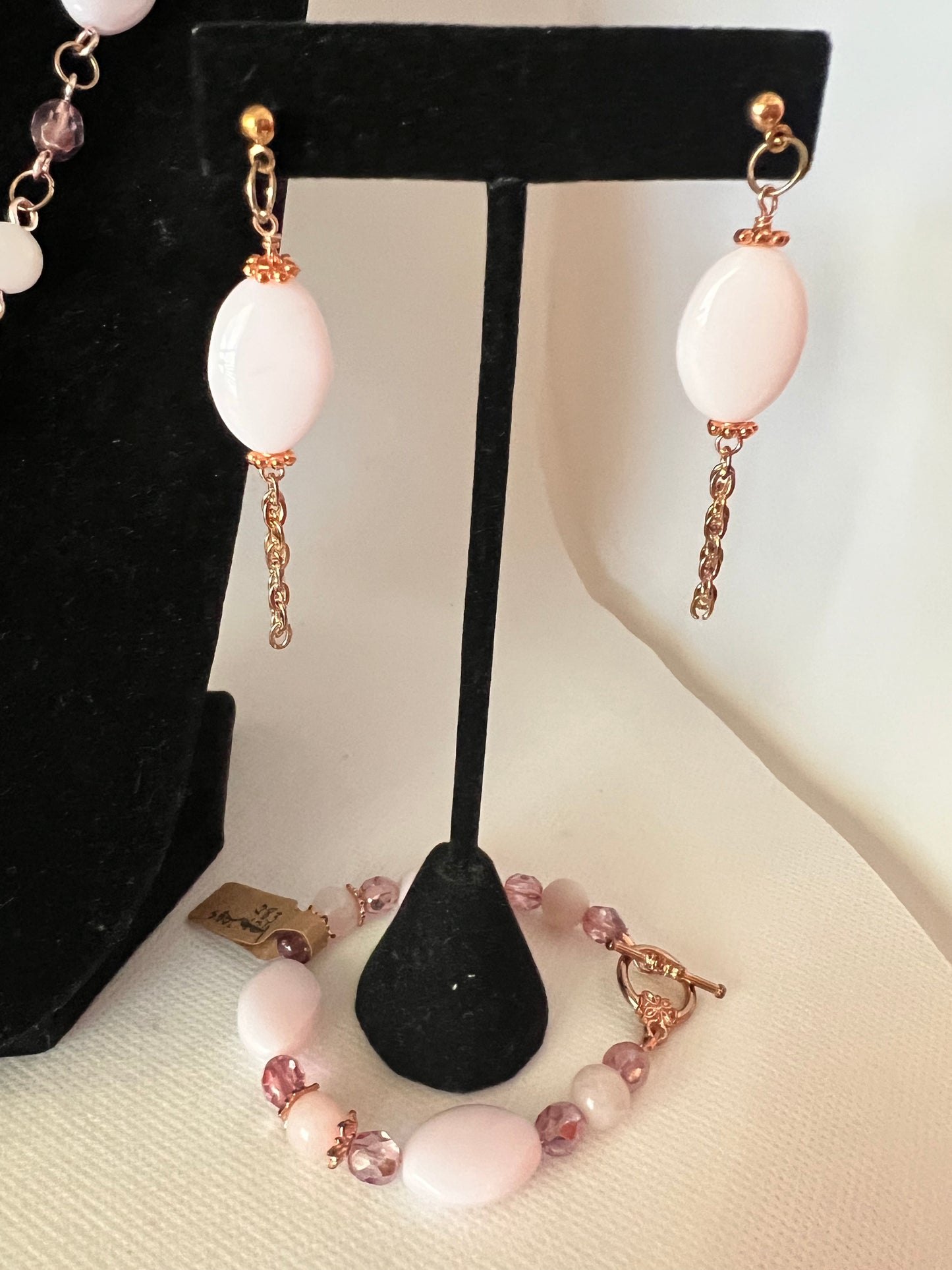 Rose Quartz, Pink Oval Czech Glass and Fuchsia Metallic Crystal Czech Glass and Rose Gold Necklace, bracelet and Earrings