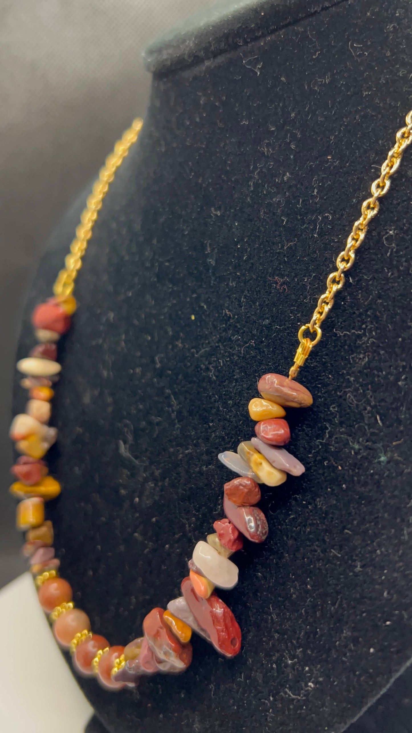 Moukite Chips and beaded necklace with golden chain