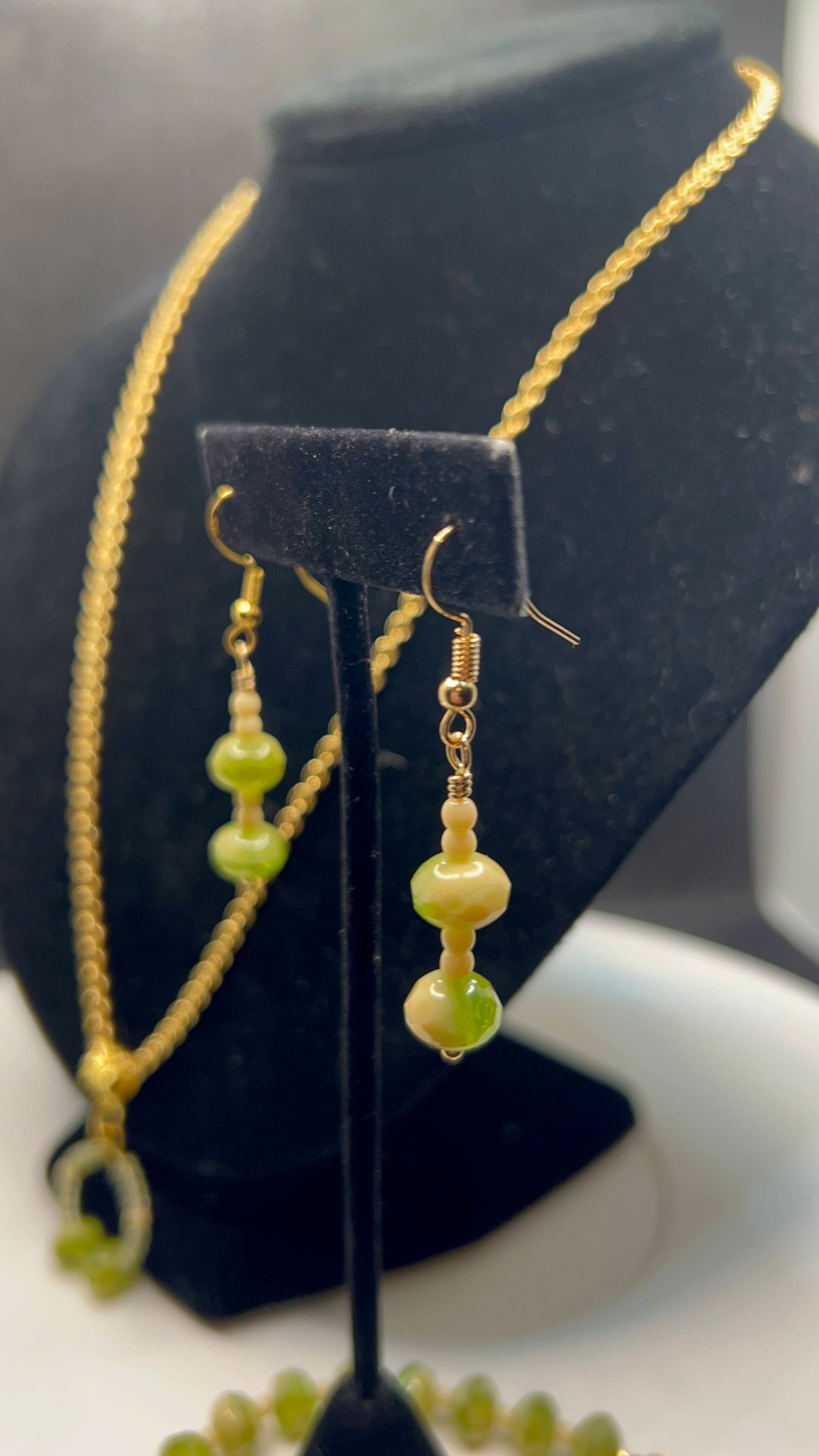 Light Lime Green, Gold and Cream Necklace, Bracelet and Earrings