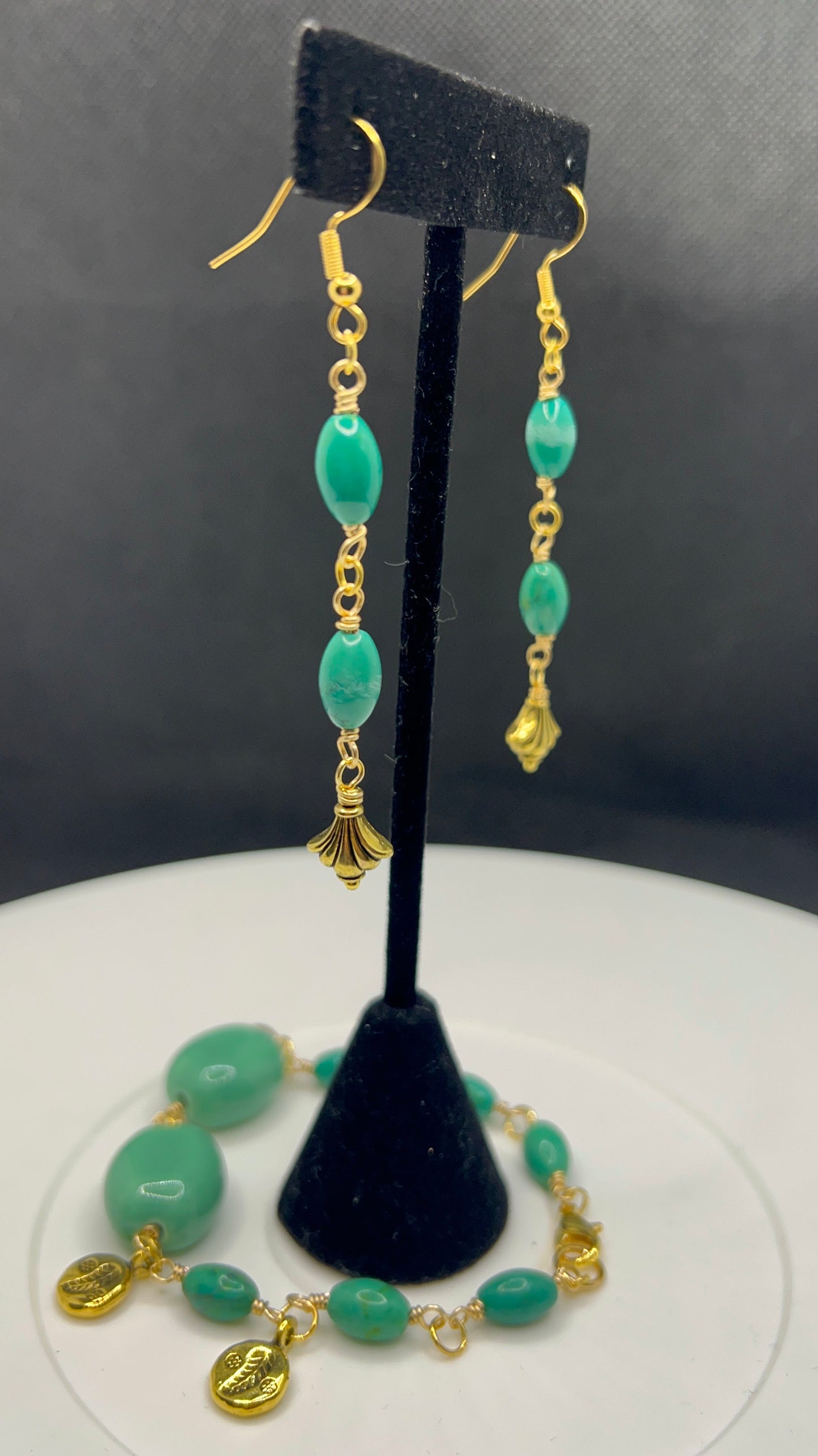 Aquamarine Howlite and Porcelain Beads and Gold Bracelet with lobster clasp and Earrings