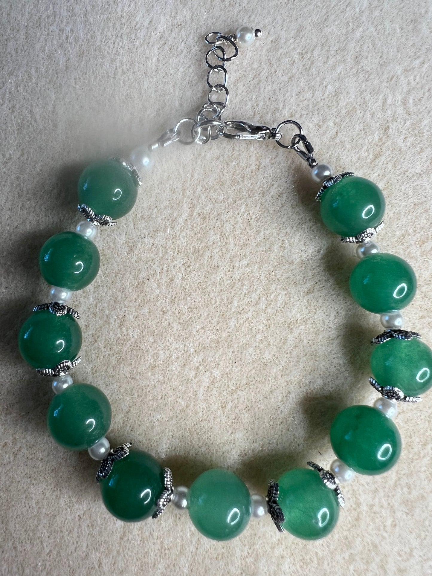 Green Aventurine and mini pearl bracelet with earrings - silver