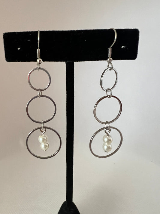 Silver Triple Ring Earrings with small pearls